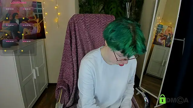 Snapshot of Melissa_Wells chatting on February 21, 6:29 am Melissa Wells online show from February 21, 6:29 am