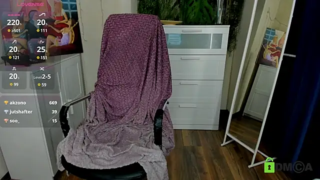 Snapshot of Melissa_Wells chatting on February 23, 2:51 am Melissa Wells online show from February 23, 2:51 am