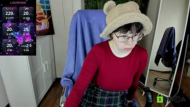 Snapshot of Melissa_Wells chatting on October 9, 9:13 pm Melissa Wells online show from October 9, 9:13 pm