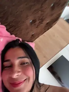 Meganmilk1 online show from July 3, 4:46 pm