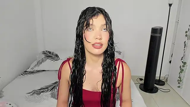 Emperatriiz online show from December 2, 5:30 pm