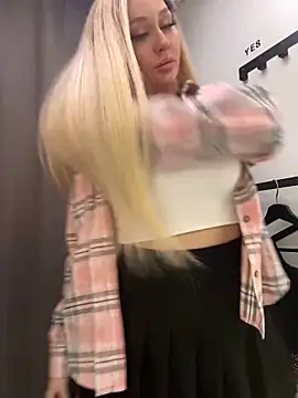 Deonta  online show from December 9, 10:22 am