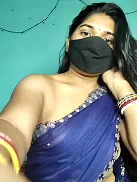 Snapshot of Luv_Adite20 chatting on February 3, 9:52 am Luv Adite20 online show from February 3, 9:52 am