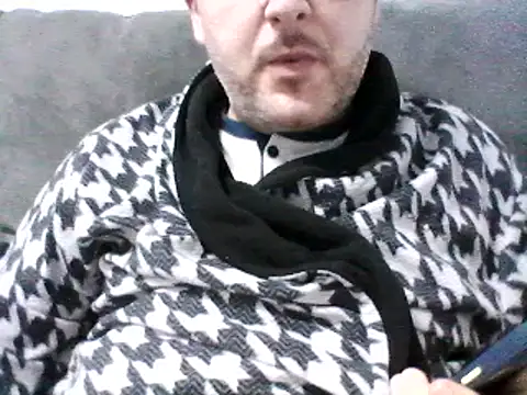 Snapshot of daky_86 chatting on March 3, 6:01 pm daky 86 online show from March 3, 6:01 pm