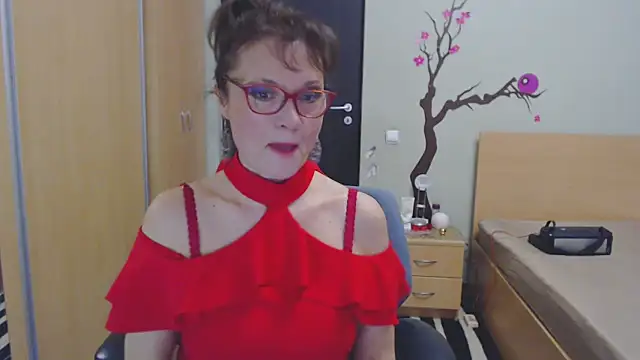 genialwomen online show from February 28, 9:27 pm