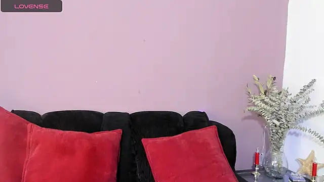 Snapshot of lenna__lujan05 chatting on January 31, 9:05 am lenna  lujan05 online show from January 31, 9:05 am