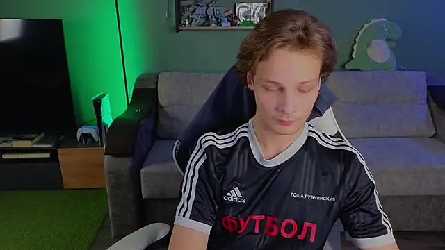 Snapshot of TeddyLiLboy chatting on October 21, 2:29 pm TeddyLiLboy online show from October 21, 2:29 pm