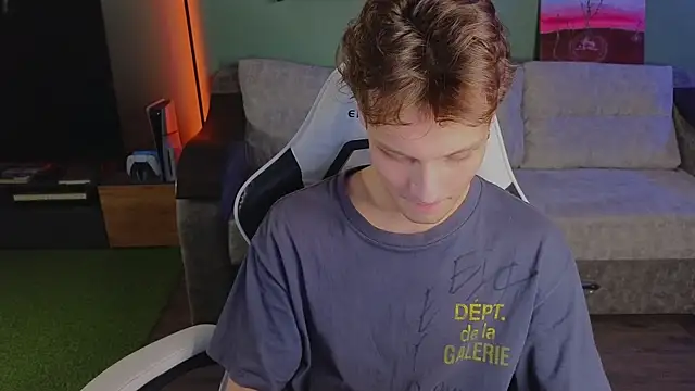 Snapshot of TeddyLiLboy chatting on November 26, 5:58 pm TeddyLiLboy online show from November 26, 5:58 pm