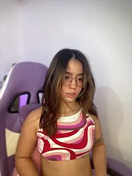 BlairVicent online show from January 9, 12:30 pm