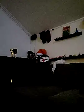 Snapshot of eltoulou chatting on January 9, 6:47 pm eltoulou online show from January 9, 6:47 pm