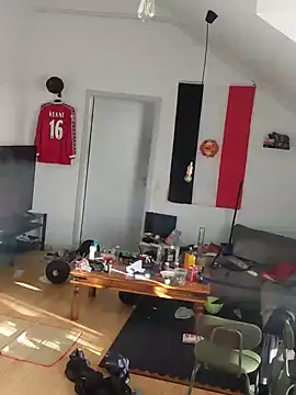 Snapshot of eltoulou chatting on January 15, 12:47 pm eltoulou online show from January 15, 12:47 pm