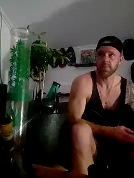 eltoulou online show from January 18, 7:15 pm