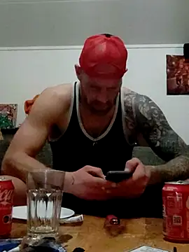 Snapshot of eltoulou chatting on February 18, 5:21 pm eltoulou online show from February 18, 5:21 pm