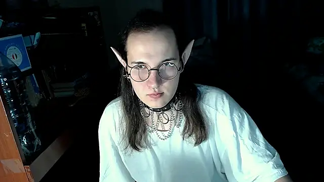 EvaMiron online show from March 2, 6:30 pm