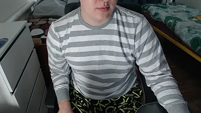 EvaMiron online show from October 2, 9:16 am