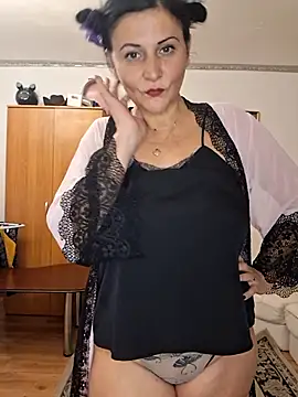 anaaamariaaaa online show from October 6, 3:31 pm