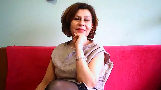 Mat Elenore online show from February 9, 6:50 am