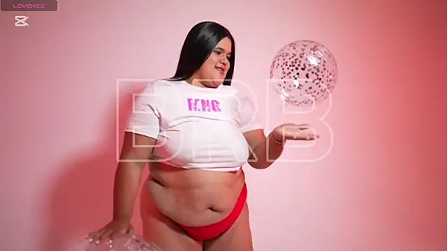Snapshot of natalia_curvy1 chatting on March 22, 5:52 pm natalia curvy1 online show from March 22, 5:52 pm