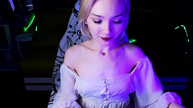 SandraBoyl online show from December 30, 4:31 am