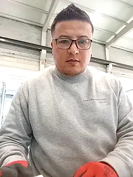 LusoCol online show from March 31, 12:05 pm