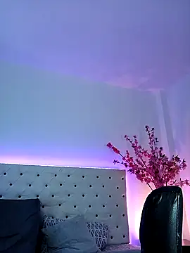 Elektra Queen online show from February 19, 4:44 pm