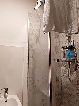 Snapshot of Anastasio33 chatting on January 17, 5:19 pm Anastasio33 online show from January 17, 5:19 pm