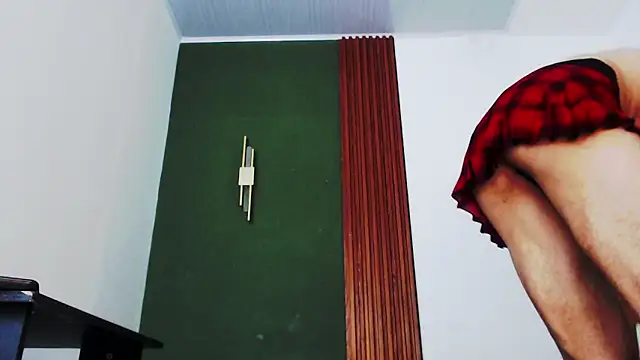 Snapshot of jean_sneider chatting on November 23, 1:49 am jean sneider online show from November 23, 1:49 am