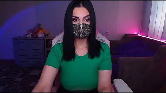 Snapshot of __Yasmina__ chatting on February 24, 3:55 am   Yasmina   online show from February 24, 3:55 am