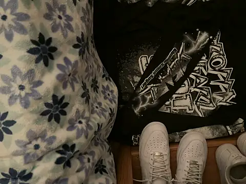 Snapshot of Nosleeptapoutvol1xxx chatting on November 25, 4:12 am Nosleeptapoutvol1xxx online show from November 25, 4:12 am