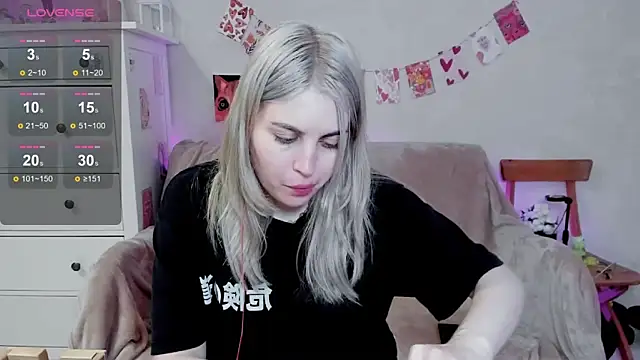 pawpaws online show from July 8, 7:57 am