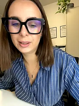 Snapshot of Hii_Lolla chatting on November 26, 7:09 am Hii Lolla online show from November 26, 7:09 am