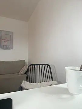 Hii Lolla online show from February 18, 7:59 am