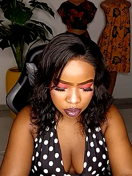 Snapshot of rosey_cheeks chatting on April 29, 11:11 pm rosey cheeks online show from April 29, 11:11 pm