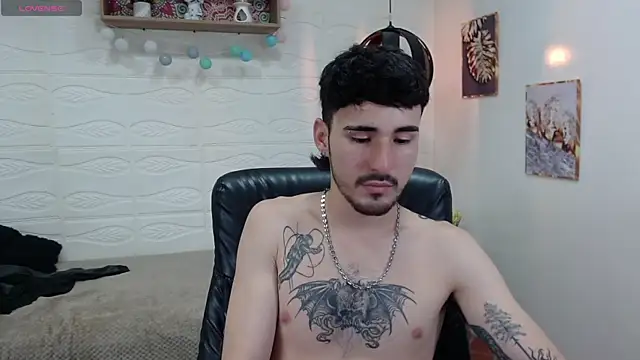 DmitriSanders online show from January 23, 12:04 am