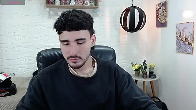 DmitriSanders online show from January 24, 8:43 pm