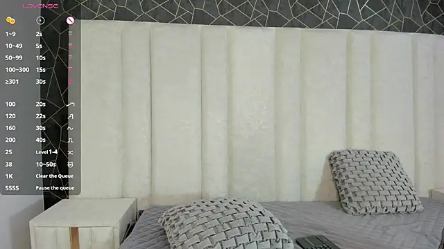 imkrystall online show from March 10, 12:18 am