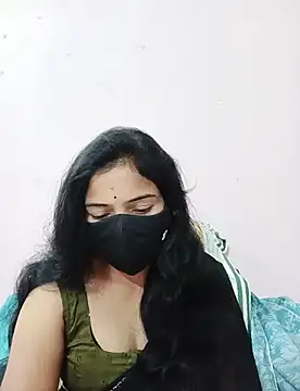 Snapshot of Keerthi-Telugu chatting on December 30, 5:26 am Keerthi-Telugu online show from December 30, 5:26 am