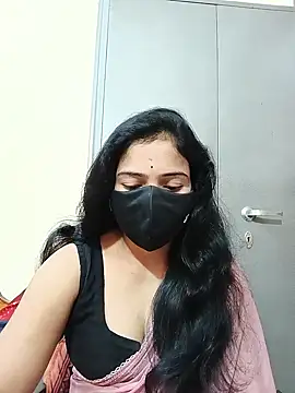 Snapshot of Keerthi-Telugu chatting on January 5, 11:59 am Keerthi-Telugu online show from January 5, 11:59 am