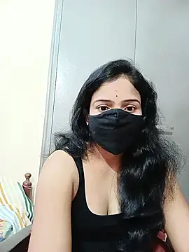 Snapshot of Keerthi-Telugu chatting on January 12, 5:11 pm Keerthi-Telugu online show from January 12, 5:11 pm