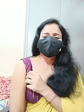 Snapshot of Keerthi-Telugu chatting on January 21, 5:09 pm Keerthi-Telugu online show from January 21, 5:09 pm