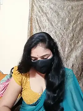 Snapshot of Keerthi-Telugu chatting on September 9, 4:50 pm Keerthi-Telugu online show from September 9, 4:50 pm