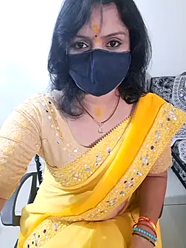 Snapshot of khushikhushi chatting on February 13, 8:27 am khushikhushi online show from February 13, 8:27 am