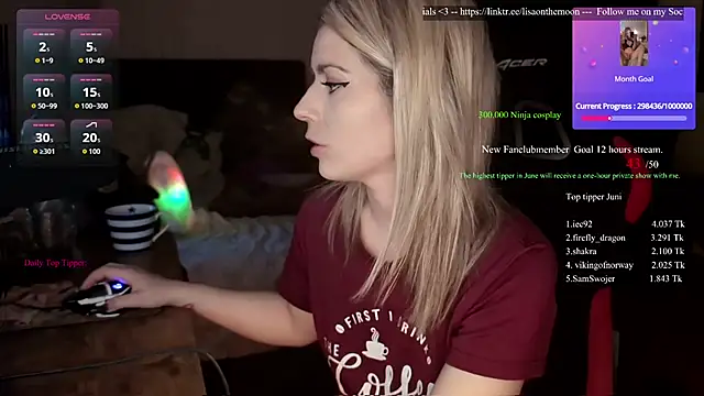 Lisaonthemoon online show from June 17, 2:18 pm