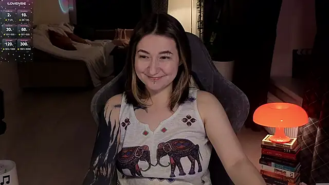 Megan  Hart online show from February 8, 6:44 pm