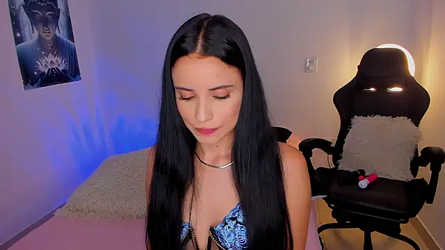 Snapshot of melanyrouse1 chatting on May 30, 8:06 pm melanyrouse1 online show from May 30, 8:06 pm