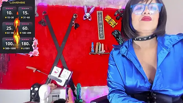 jena derboo online show from November 8, 10:15 am