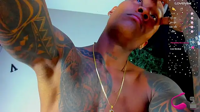 esteveen ortegas  online show from January 3, 8:54 am