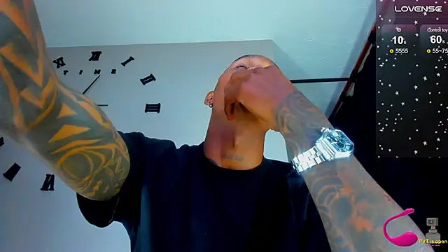 esteveen ortegas  online show from March 21, 9:12 am