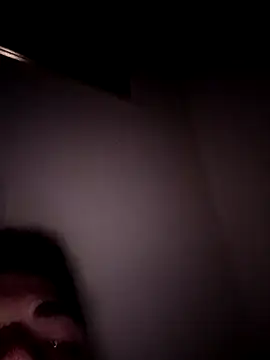 sebaspenegrande2002 online show from April 8, 7:08 am