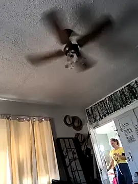 TexaSMESS 37 online show from February 27, 9:59 pm